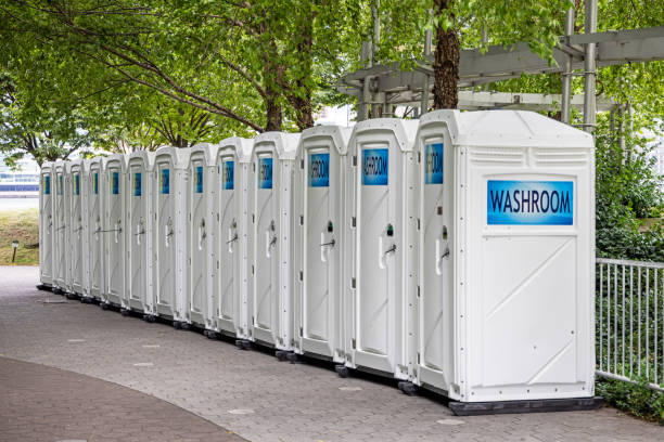 Best Luxury portable toilet rental  in Statesville, NC